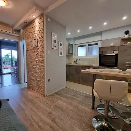 Apartman Ferienwohnung Fur 4 Personen Ca 50 Qm In Crikvenica, Kvarner Bucht Und Umgebung - B58501 Crikvenica