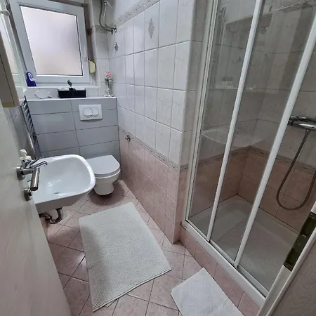 Ferienwohnung Fur 4 Personen Ca 50 Qm In Crikvenica, Kvarner Bucht Und Umgebung - B58501 Crikvenica